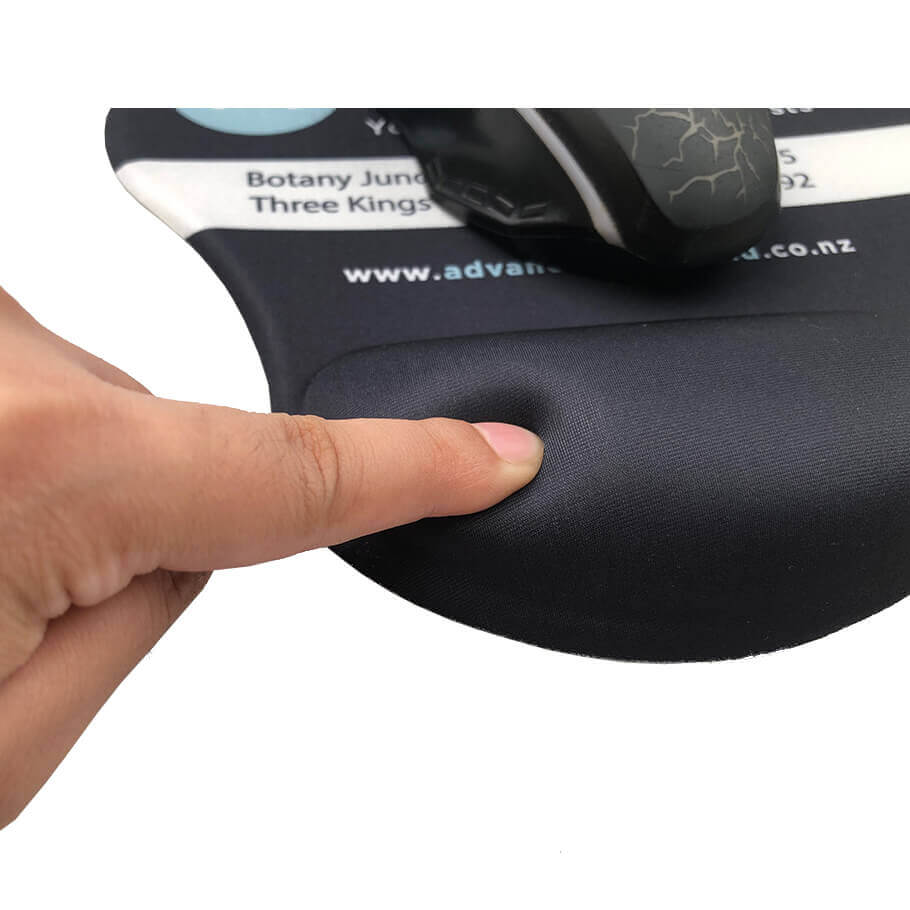 Wrist-Rest Gel Mouse Pad - Black